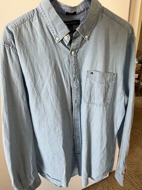 Tommy Hilfiger Light Blue Denim Button-Down Shirt with Chest Pocket